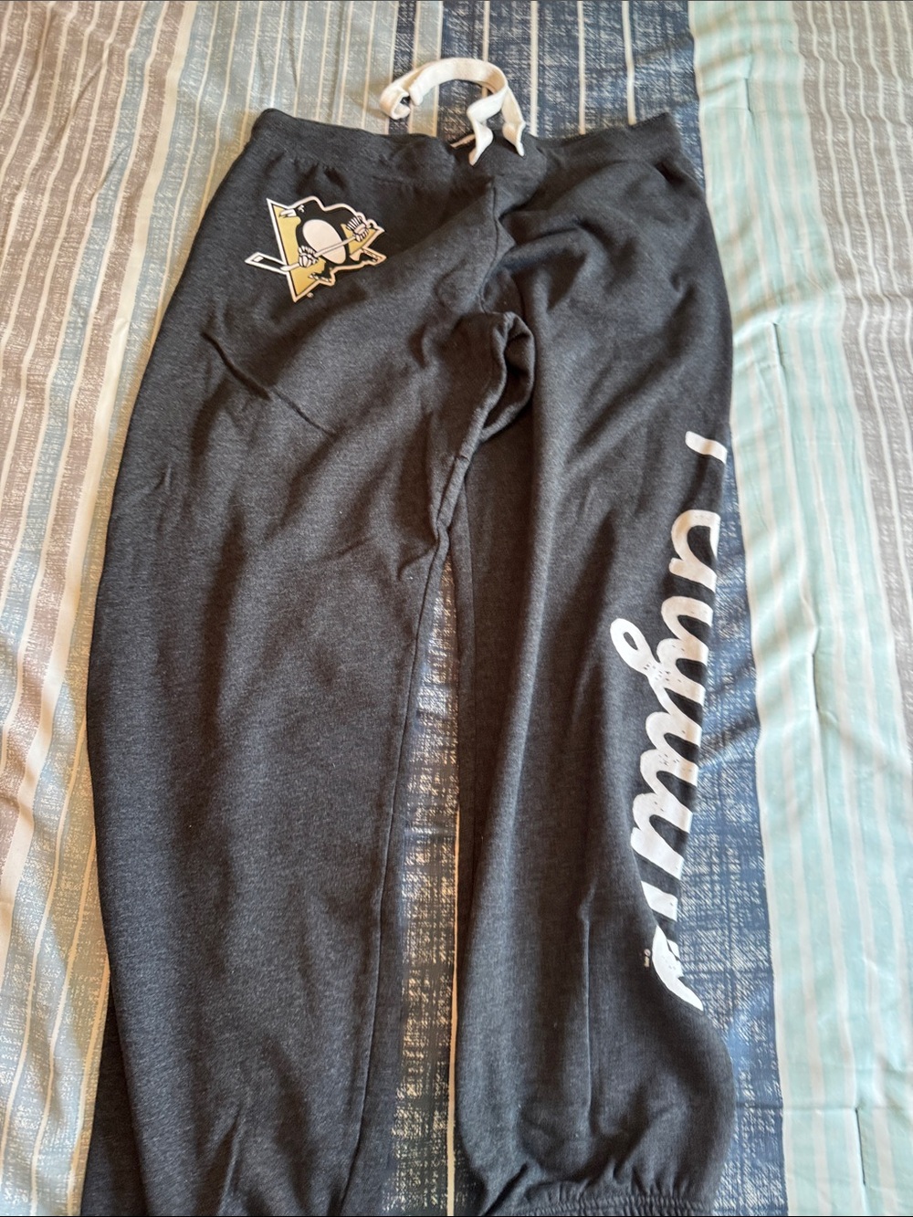 Women’s grey Logo Sweatpants